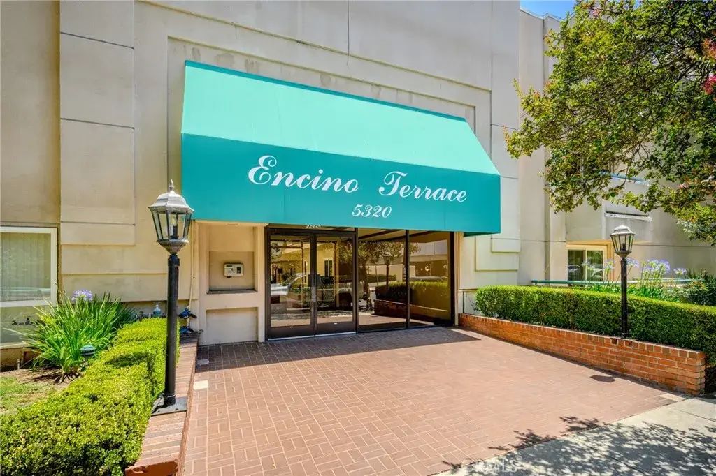 5320 Zelzah Ave 314, Encino
