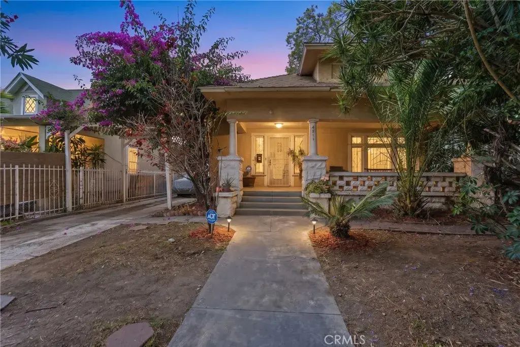 4211 S Flower, Los Angeles