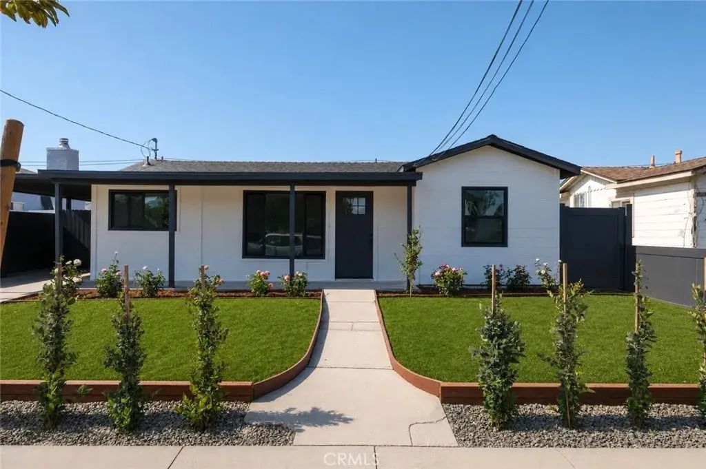 2265 Del Amo, Torrance