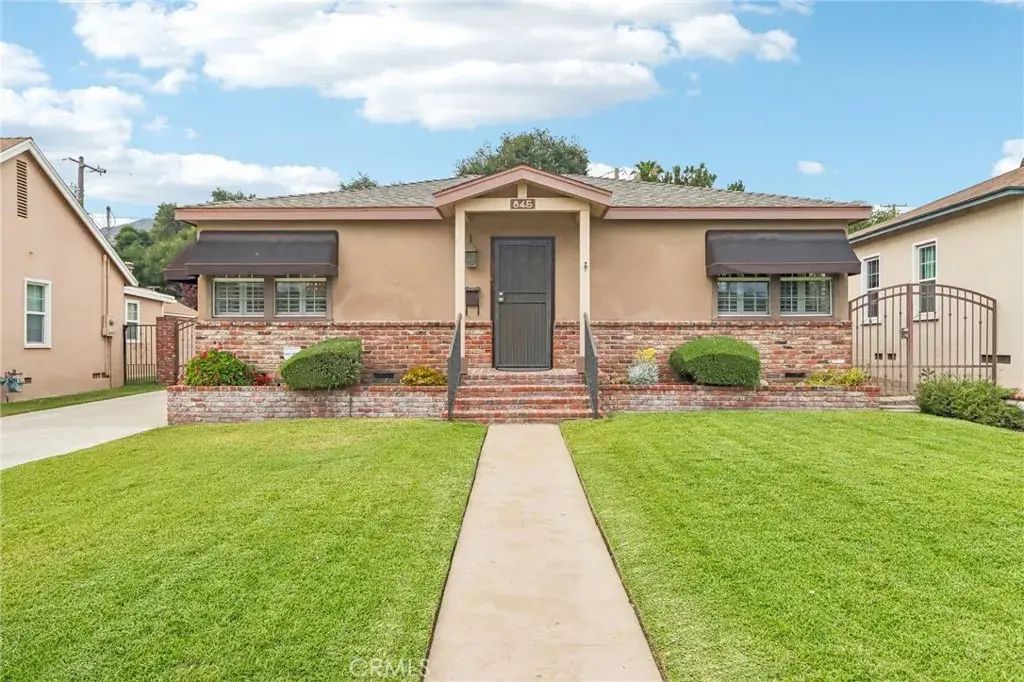845 Oakdale, Monrovia