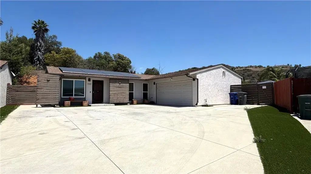 330 James Street, Escondido