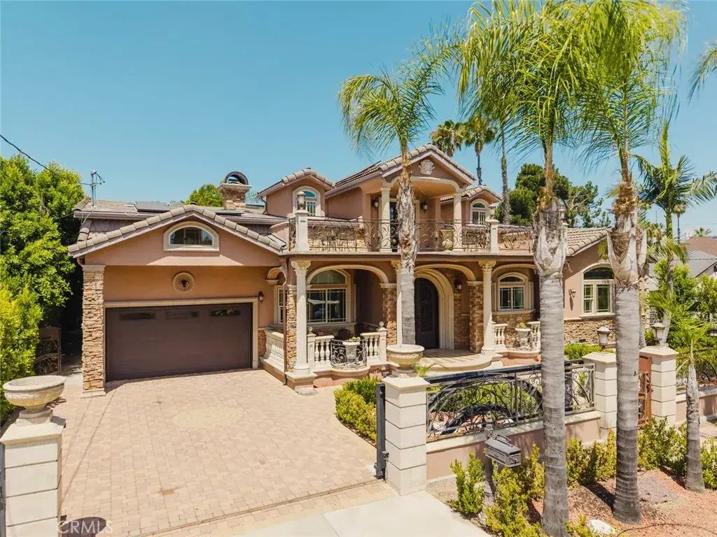 6717 Nagle, Van Nuys