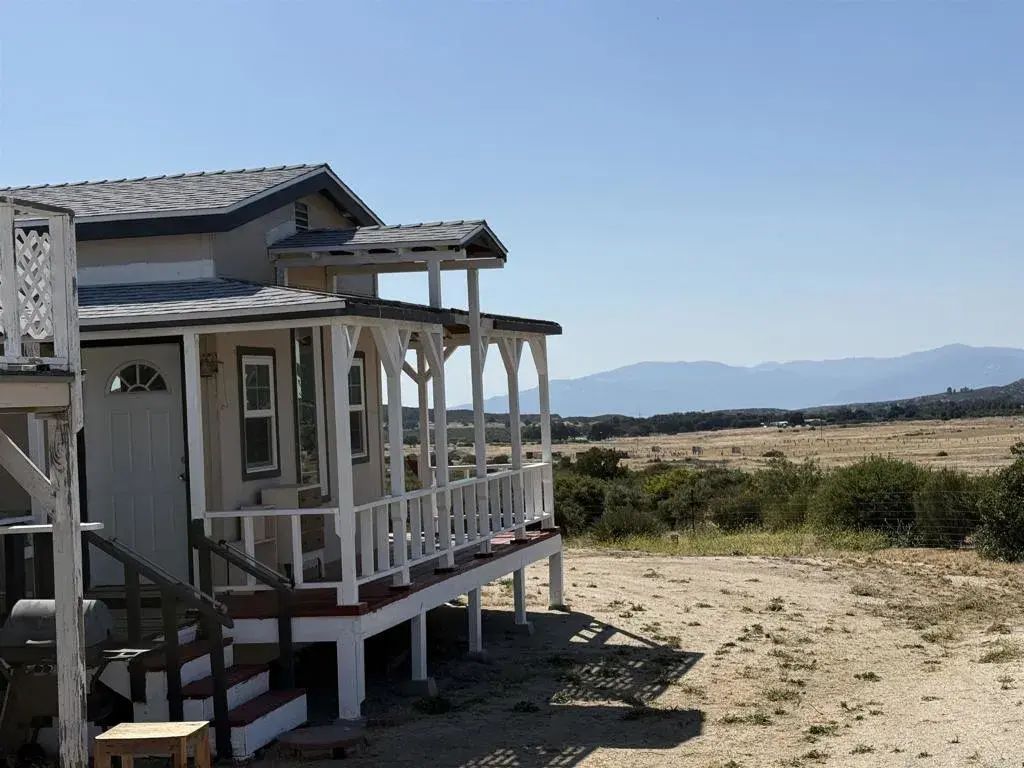 37697 Montezuma Valley Road, Ranchita