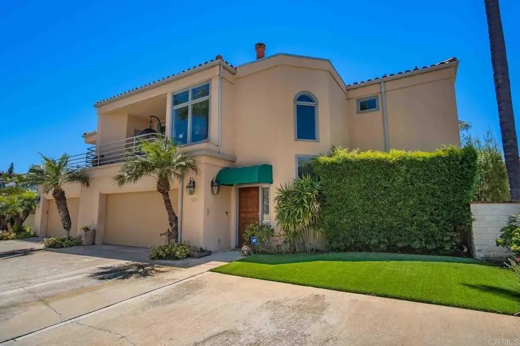 109 Rios Court, Solana Beach