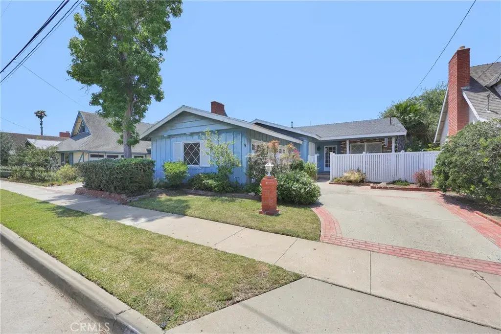140 Coastline, Seal Beach