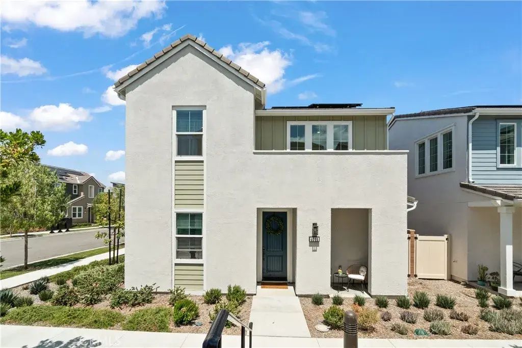 4044 Summer Way, Corona