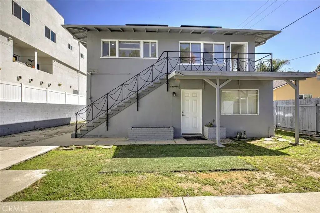 14916 Wyandotte, Van Nuys