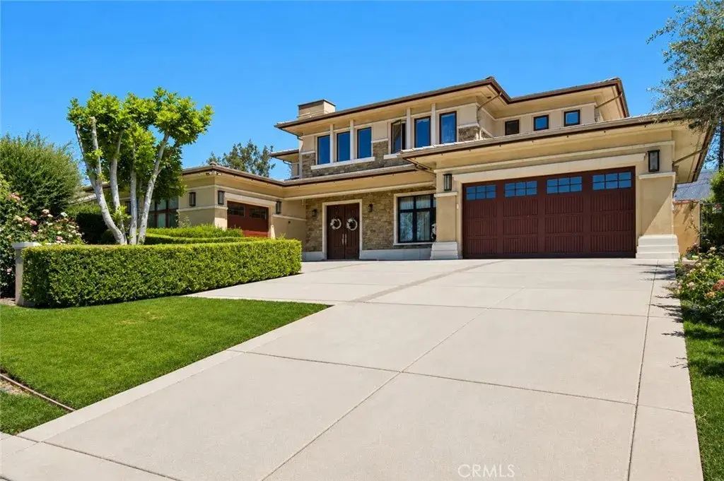 475 Cambridge, Arcadia