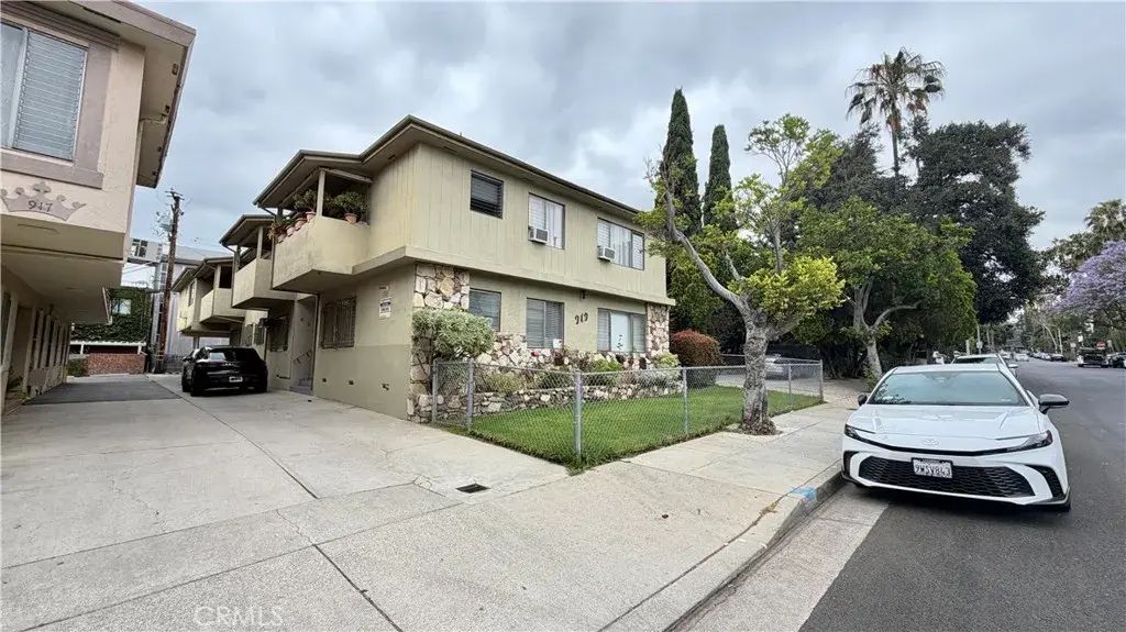 919 N Orange Grove Avenue 6, Los Angeles