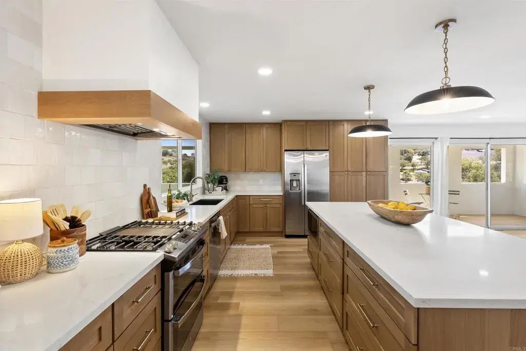 1140 Evergreen Lane, Vista