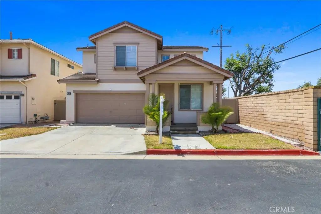 7502 Ivy, Westminster