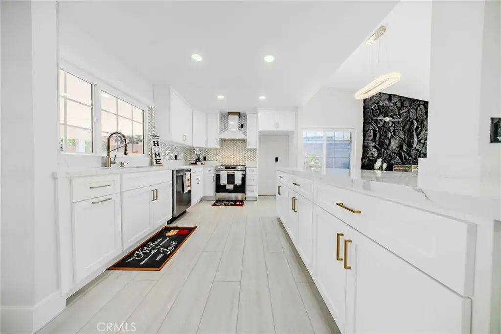 1849 Cook Circle, Corona