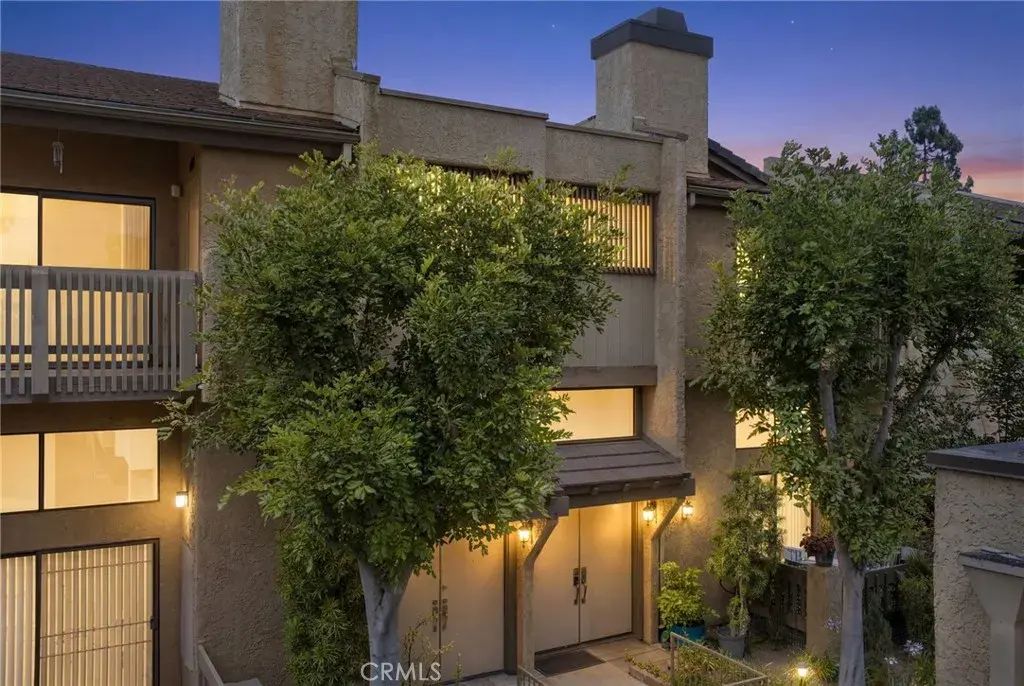 1015 Michelle Court, Montebello