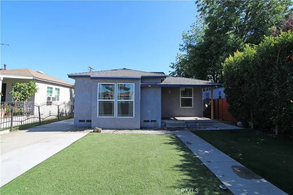 5234 Duncan, South Gate