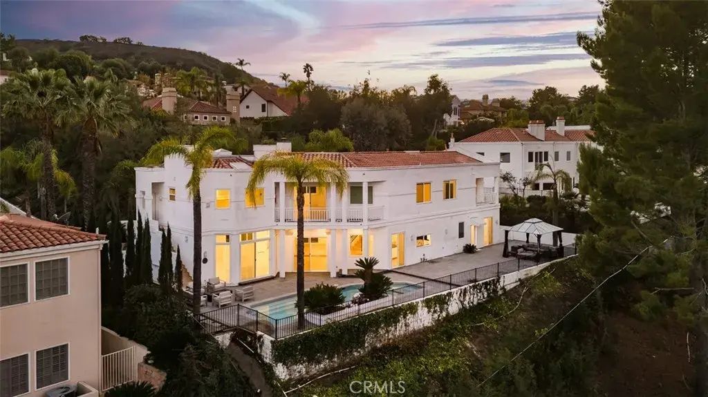 24929 Palmilla Drive, Calabasas