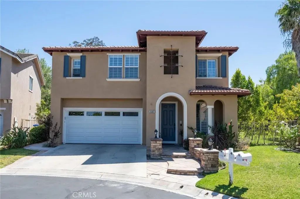 24367 Alyssum, Valencia
