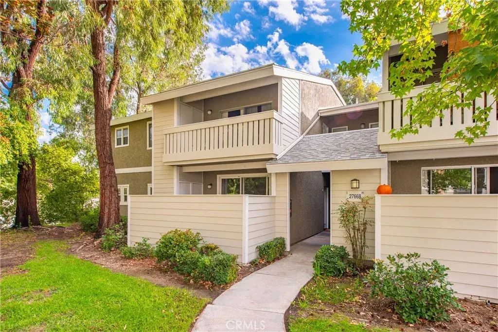 27668 Haskell Canyon Road, Saugus