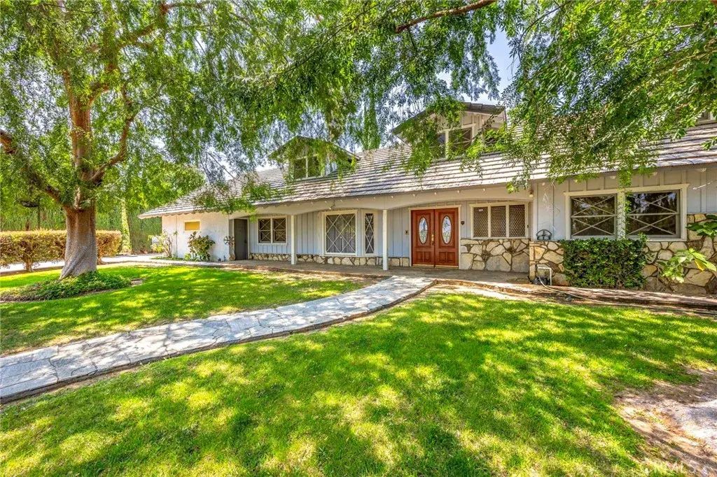 2116 Gratton, Riverside