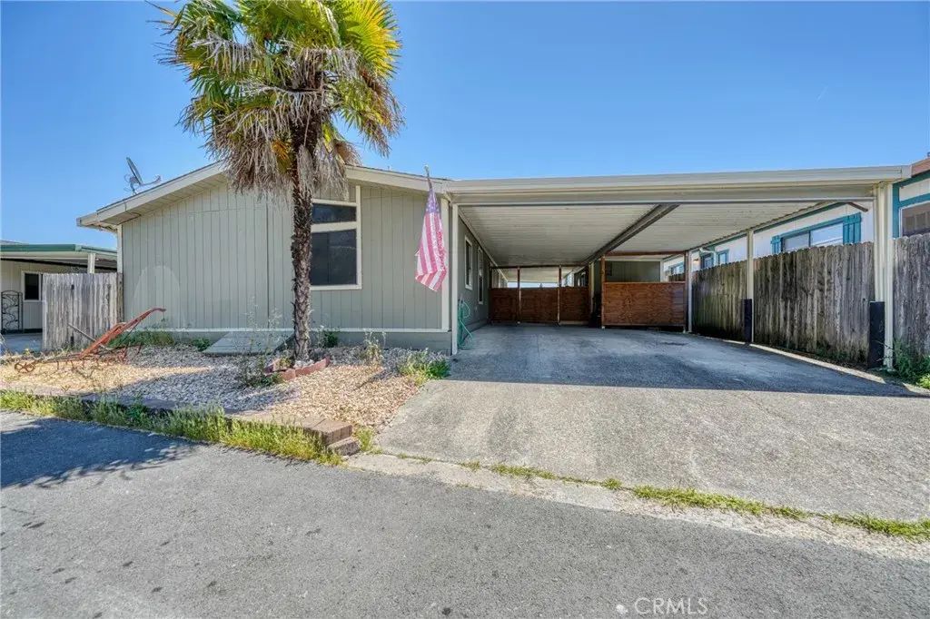 5830 Robin Hill 45, Lakeport