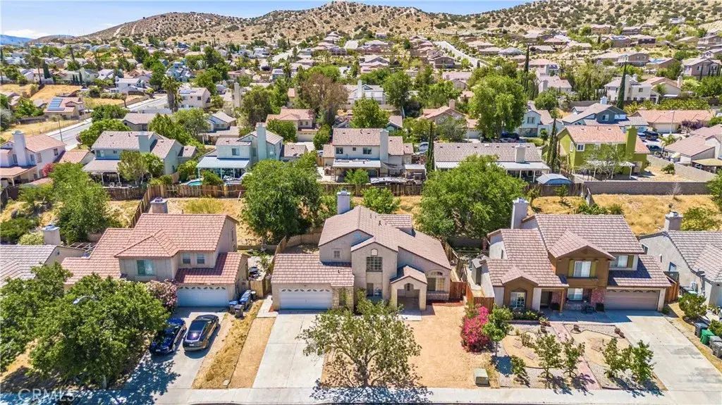 1524 Bengal Court, Palmdale