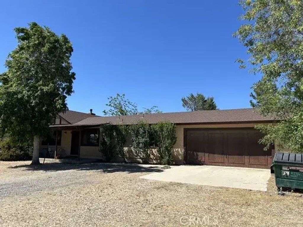 25354 Divinci Avenue, Lancaster