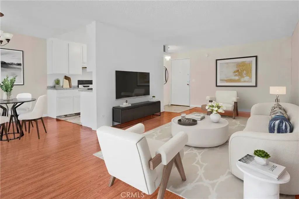 1735 N Fuller 224, Los Angeles