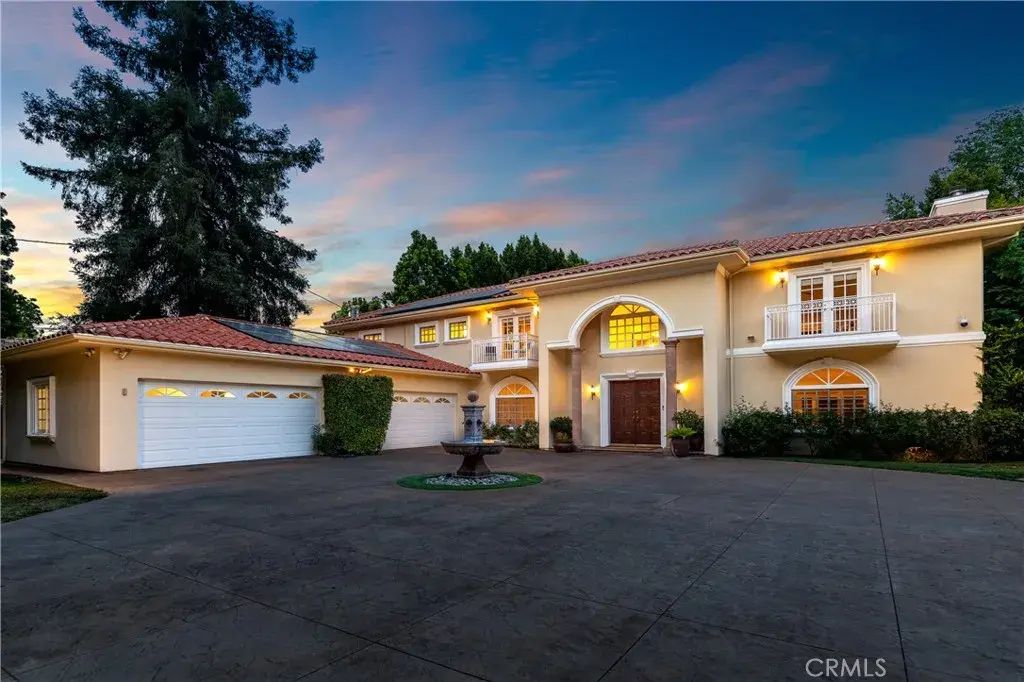 4438 Haskell Avenue, Encino