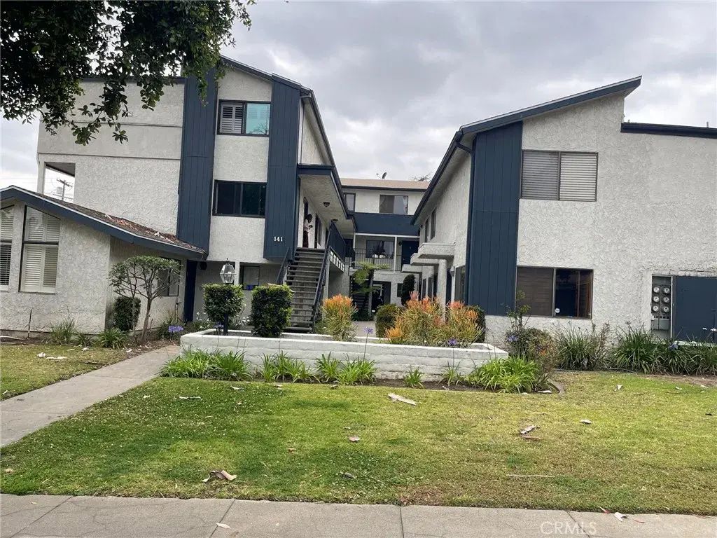 141 N Parkwood Ave 7, Pasadena