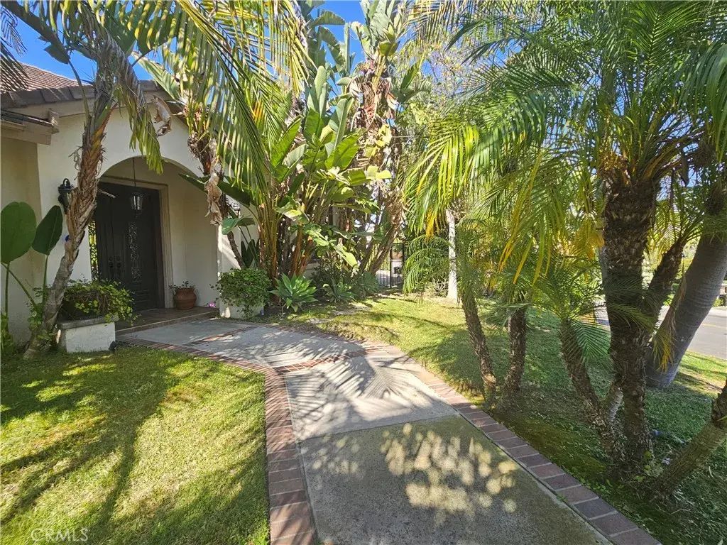 25941 Nellie Gail Rd, Laguna Hills
