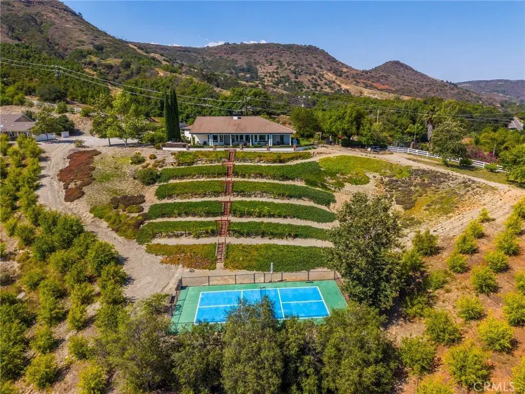 22275 Corte Bonita, Temecula