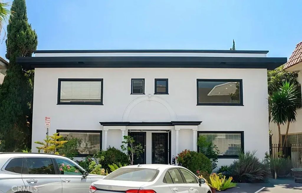 10 Esperanza Avenue 12, Long Beach