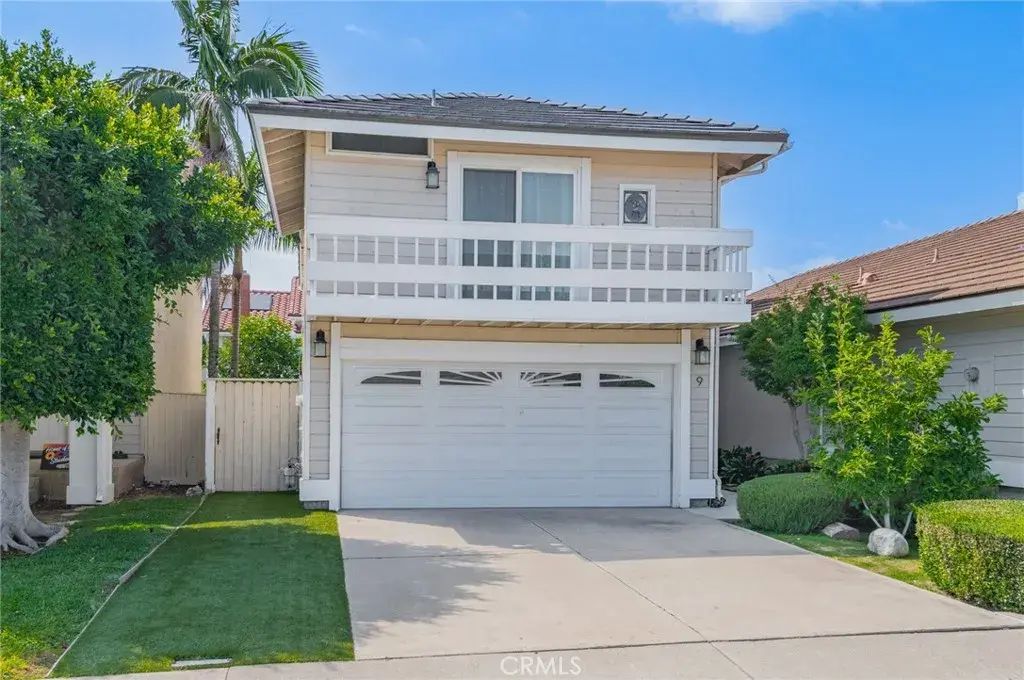 9 Calandria, Irvine