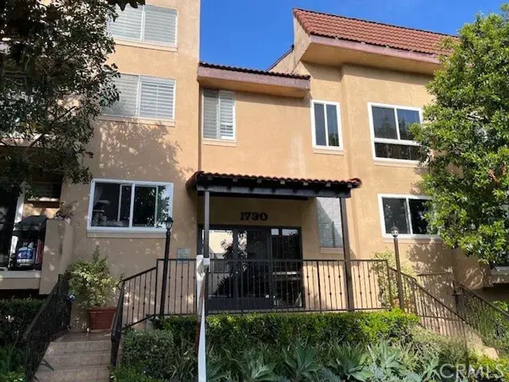 1730 Camden 206, Los Angeles
