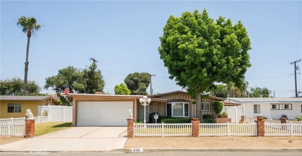 416 S Lowell Street, Covina