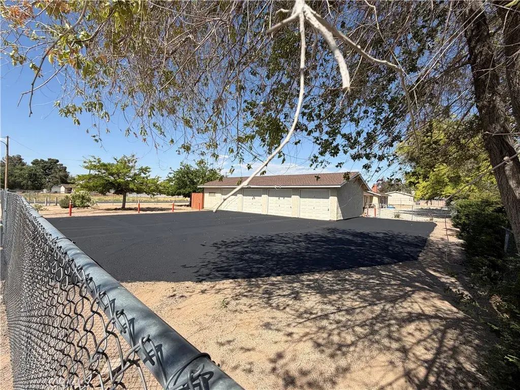 13269 Mohawk, Apple Valley
