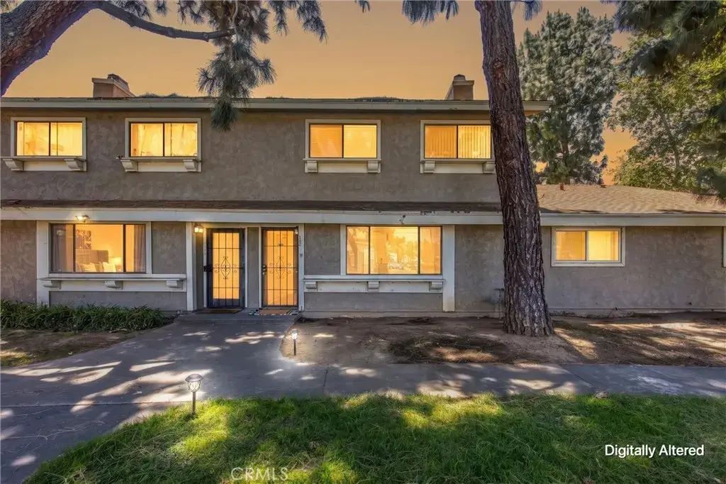 2061 W Redlands Boulevard 18c, Redlands