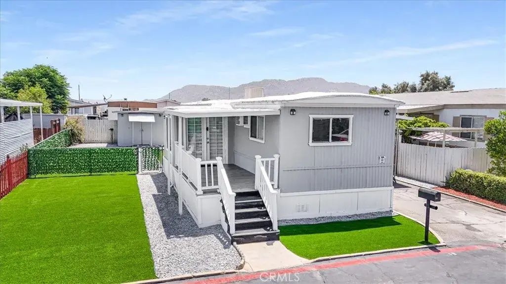 26871 Alessandro 18, Moreno Valley