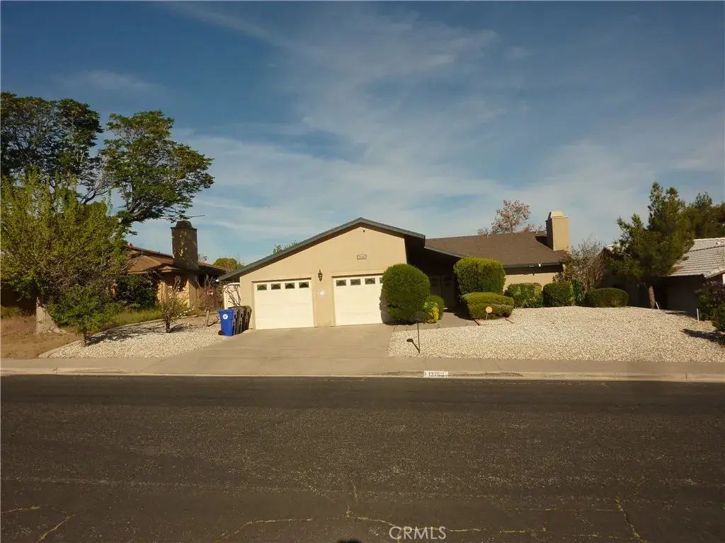 13766 Burning Tree Drive, Victorville