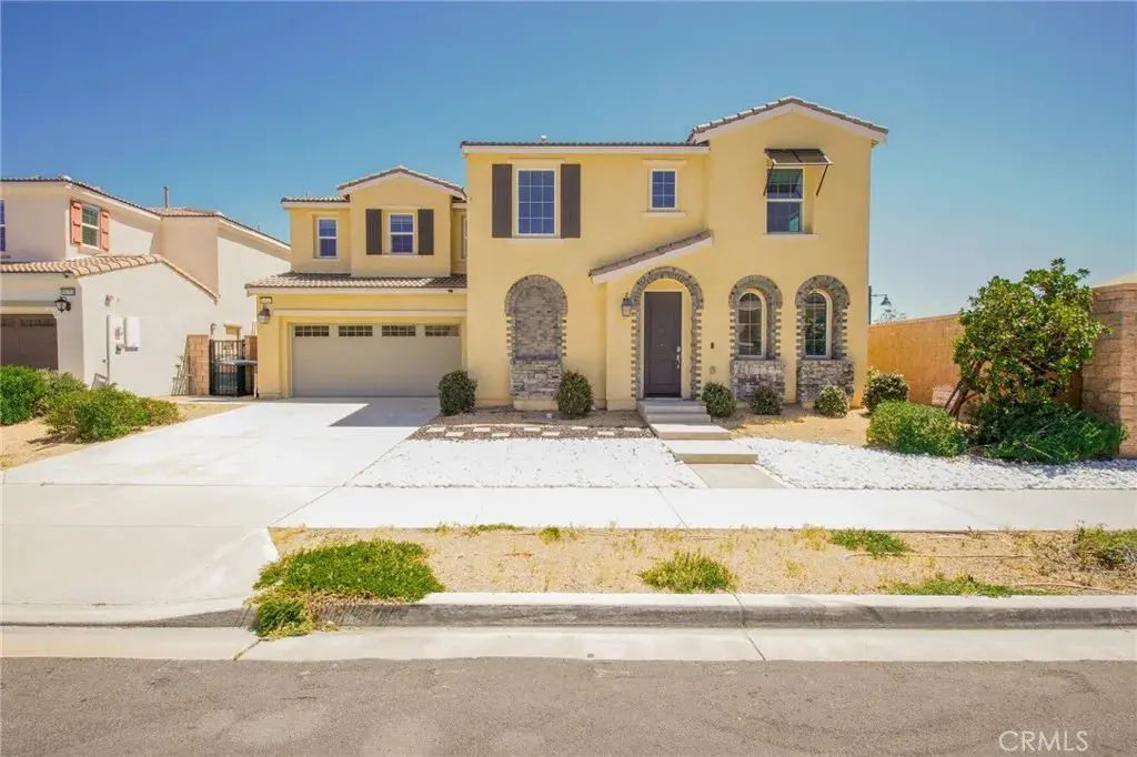 16243 Agave, Fontana