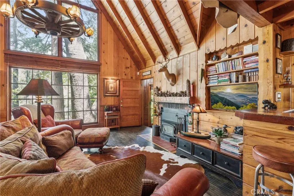 238 Maple Drive, Lake Arrowhead