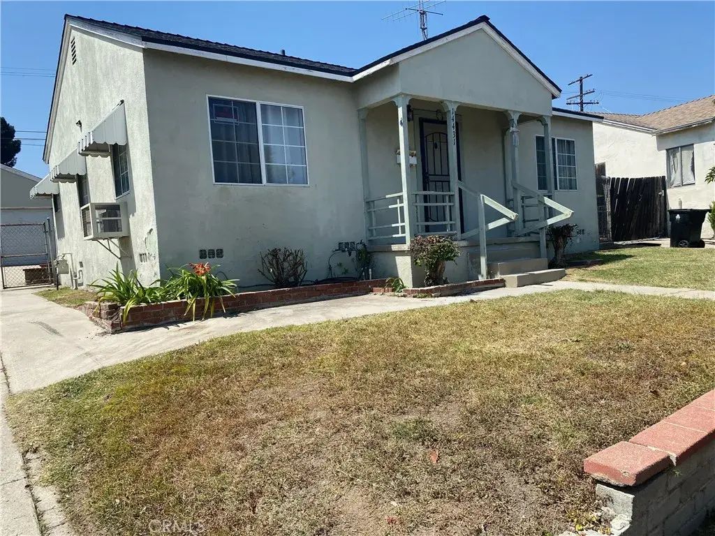 14431 Beaver Street, Sylmar