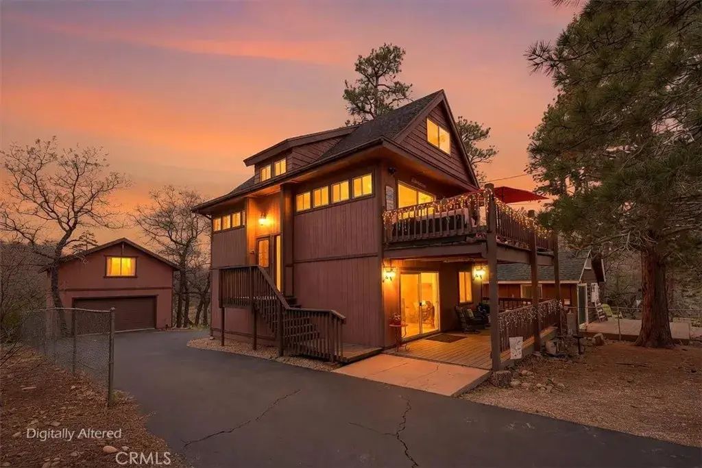 796 Orange, Sugarloaf