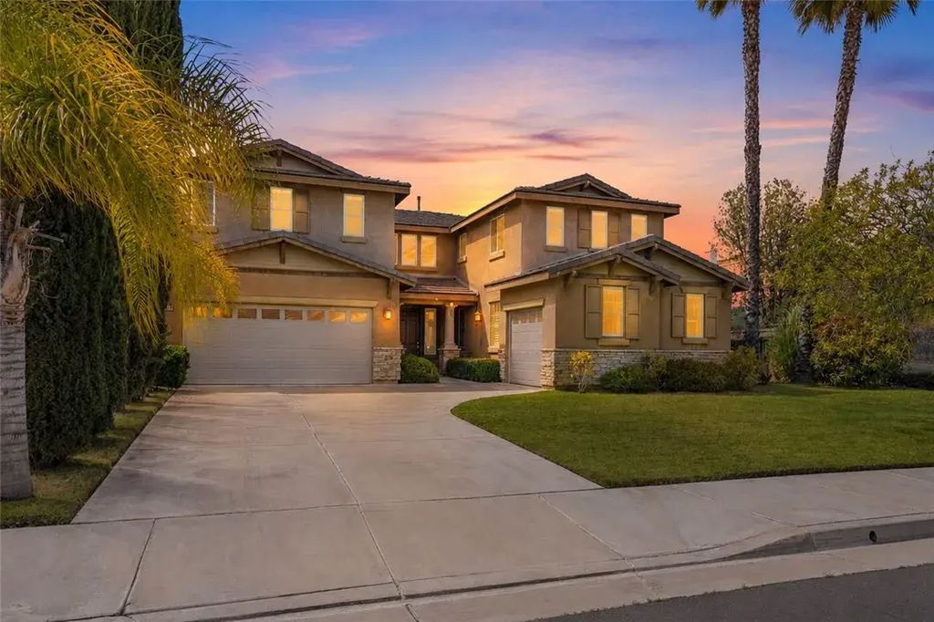 36689 Clove Currant, Murrieta