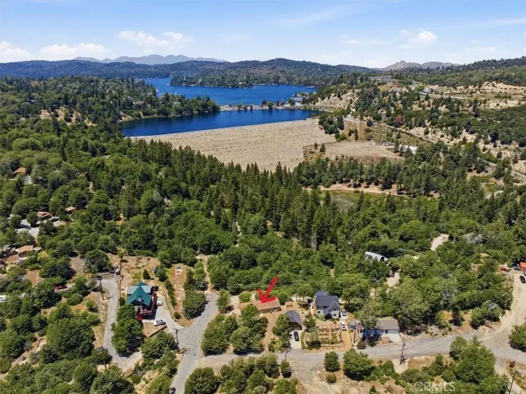510 Acacia, Cedar Glen