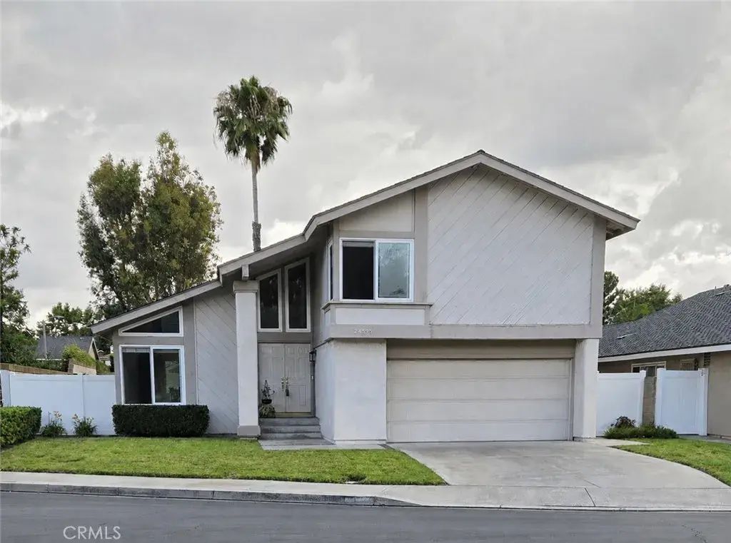 24395 Calle Pequeno, Lake Forest