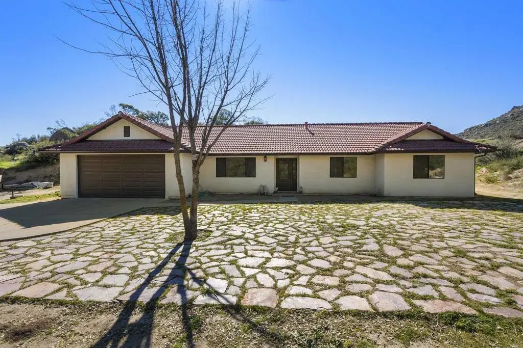 28561 Highway 94, Campo