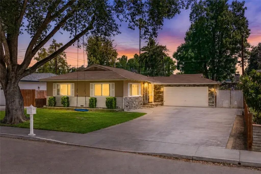 4869 Serrano Place, Riverside