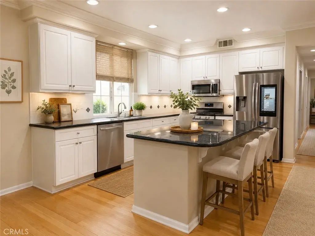 31 Regal, Irvine