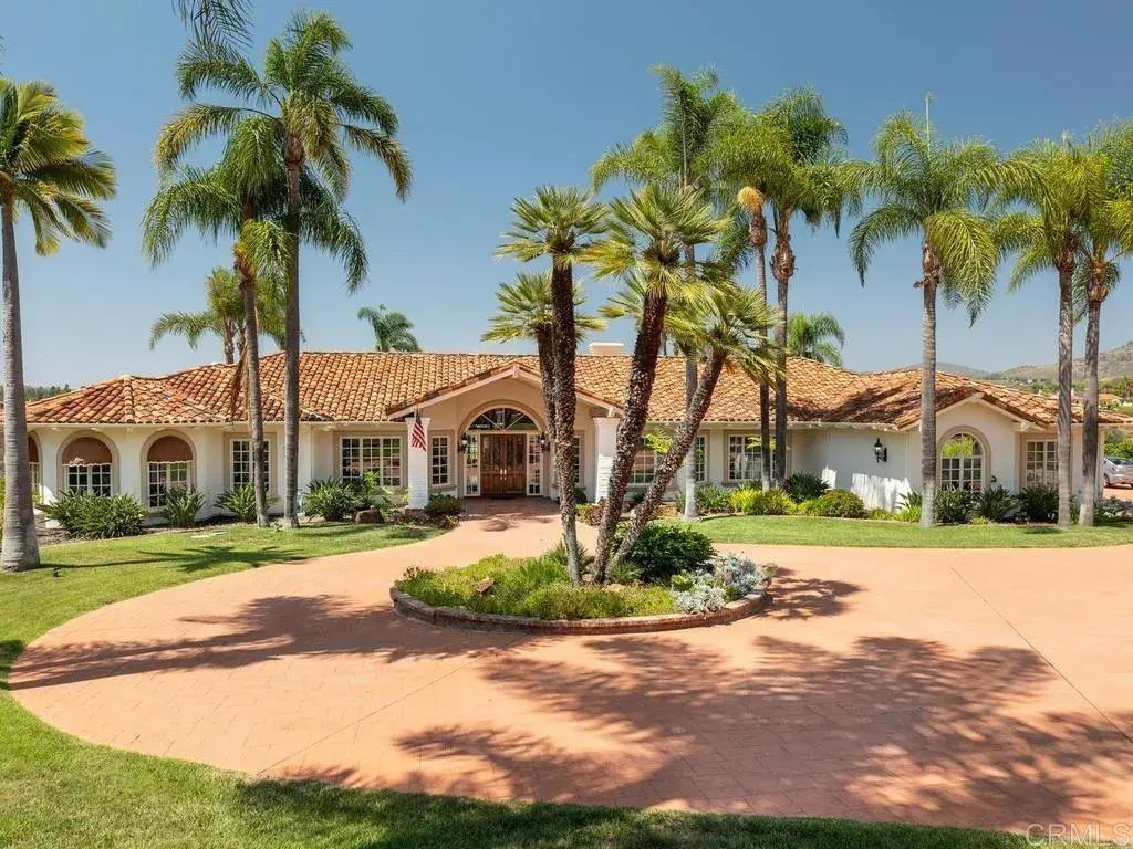 18246 Via Ascenso, Rancho Santa Fe