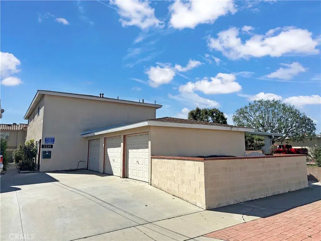 2210 W 229th, Torrance